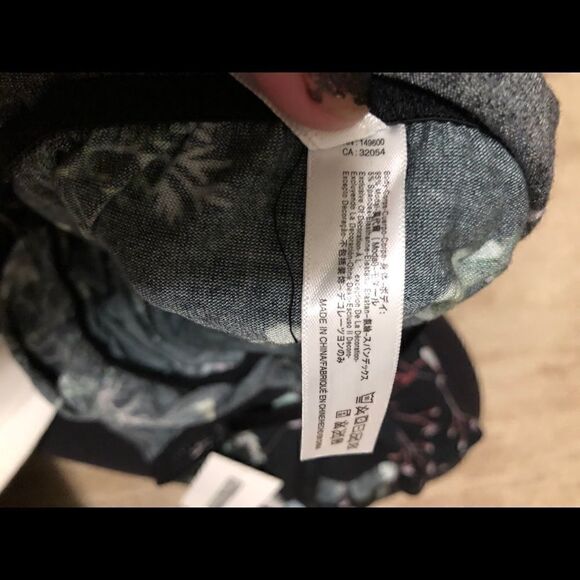 FLORA NIKROOZ Black XS Floral Cami - Picture 5 of 5